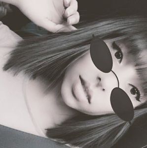 Meet your Posher, Marilyn